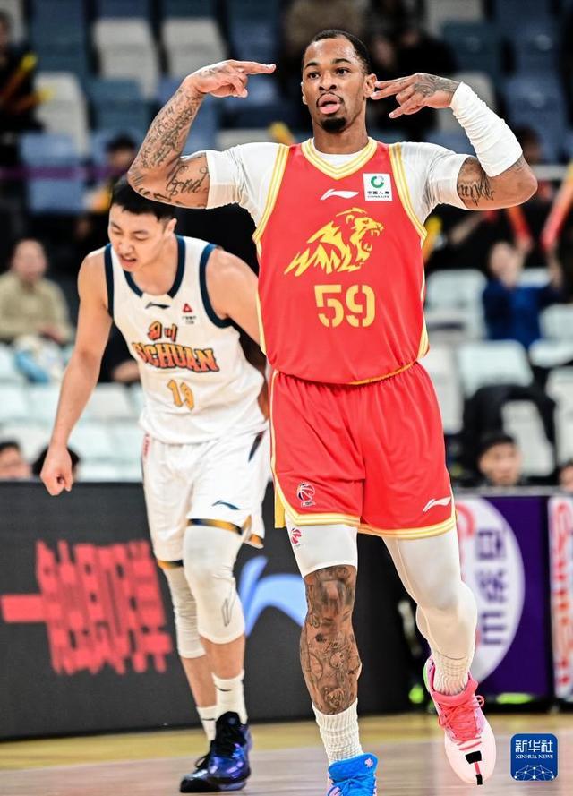 爱游戏官方入口-CBA常规赛：浙江方兴渡胜四川丰谷酒业